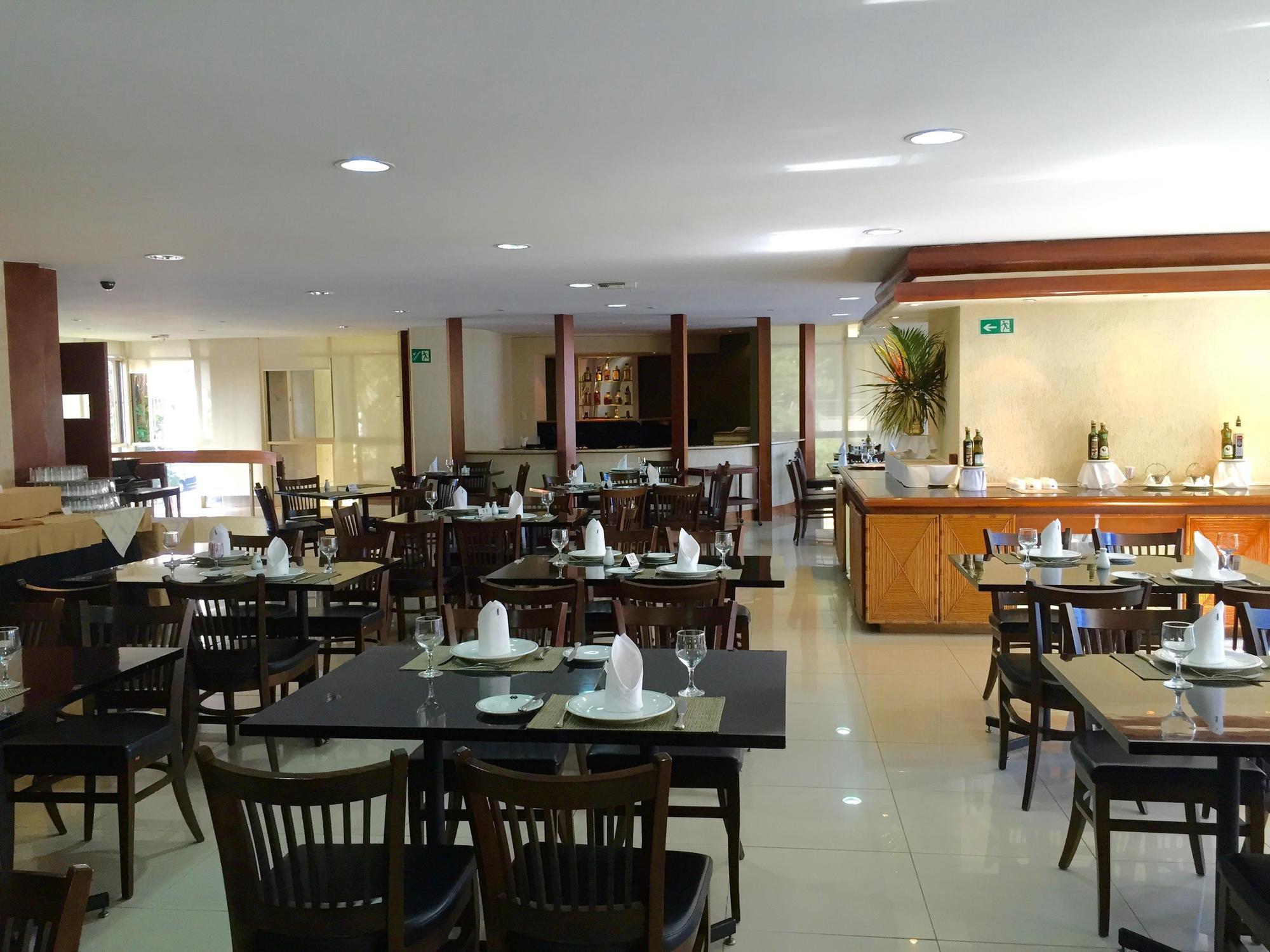 Aracoara Hotel Brasília Extérieur photo