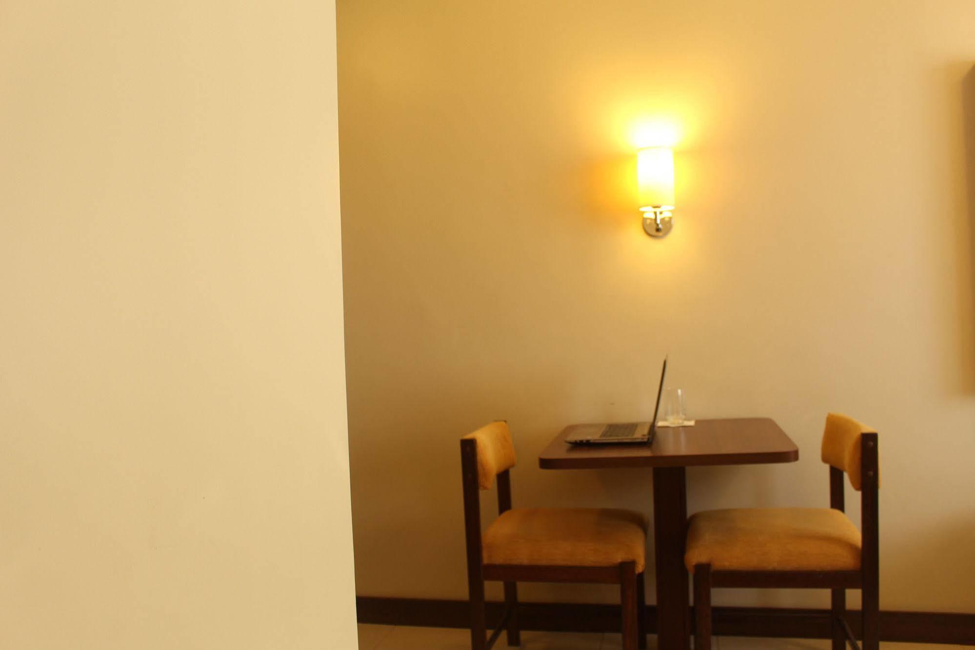 Aracoara Hotel Brasília Extérieur photo